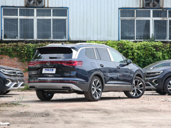 VW Talagon Flagship Victory Pro 7-seater 4Motion 530TSI